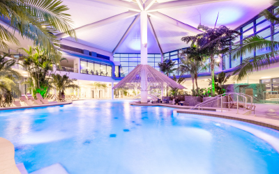 Therme Siebenquell Weißenstadt mit Innenbecken.