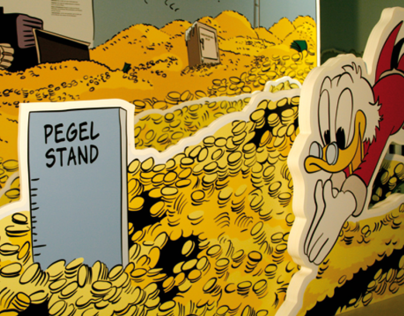 Comic-Ausstellung im Erika-Fuchs-Haus mit Donald-Duck-Motiven und interaktiven Elementen.