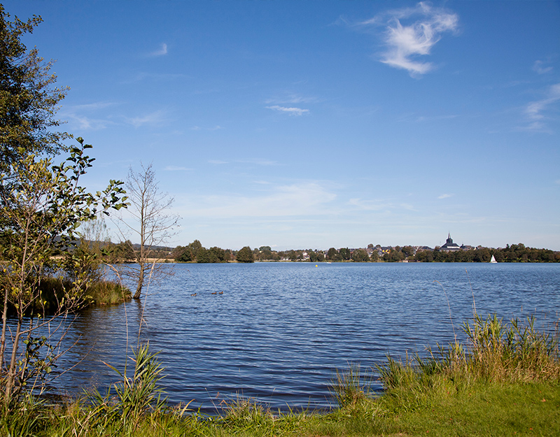 Uferblick über den Weißenstädter See